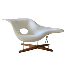 Vintage 1990s Eames La Chaise Lounge Chair Mid Century Modern Chair