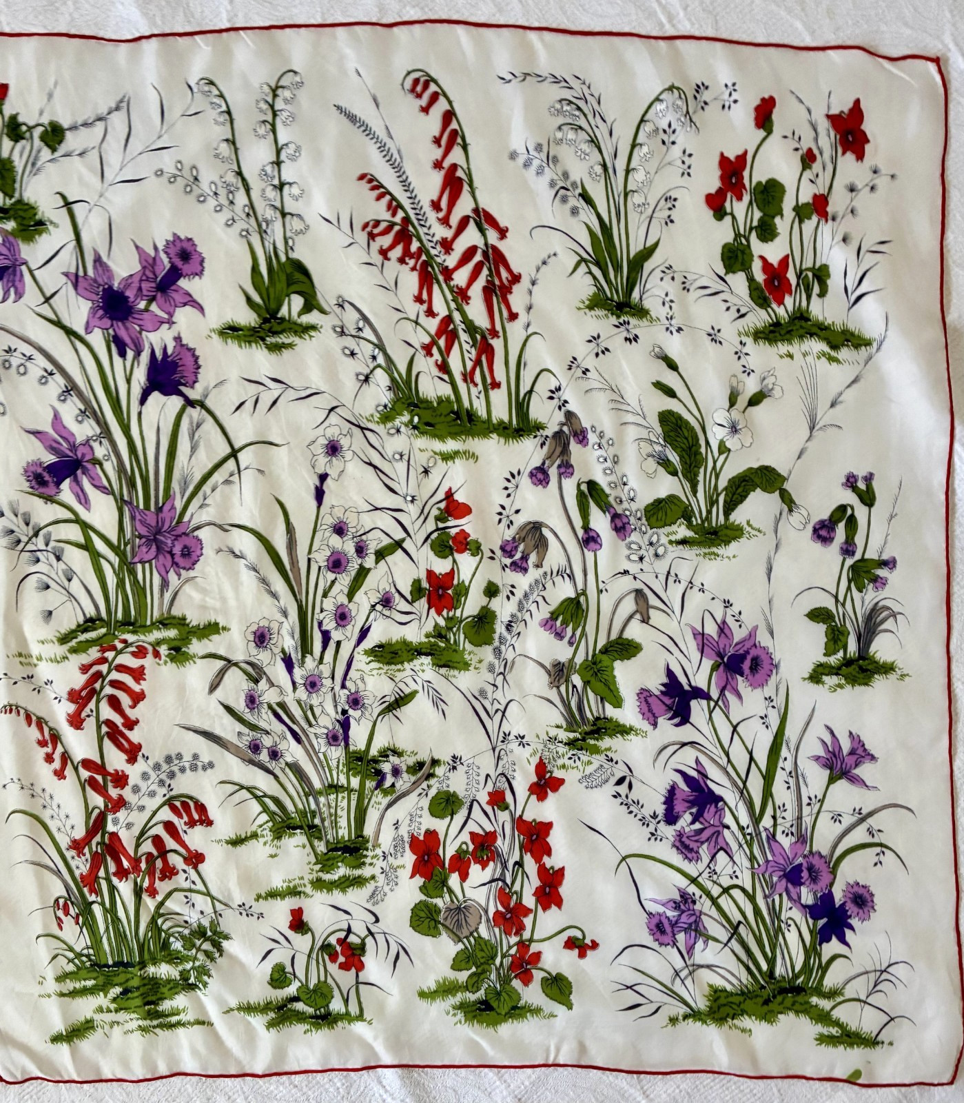 Vintage Unlabeled Australia Wildflowers Silk Scarf Souvenir Travel Floral 30" Sq