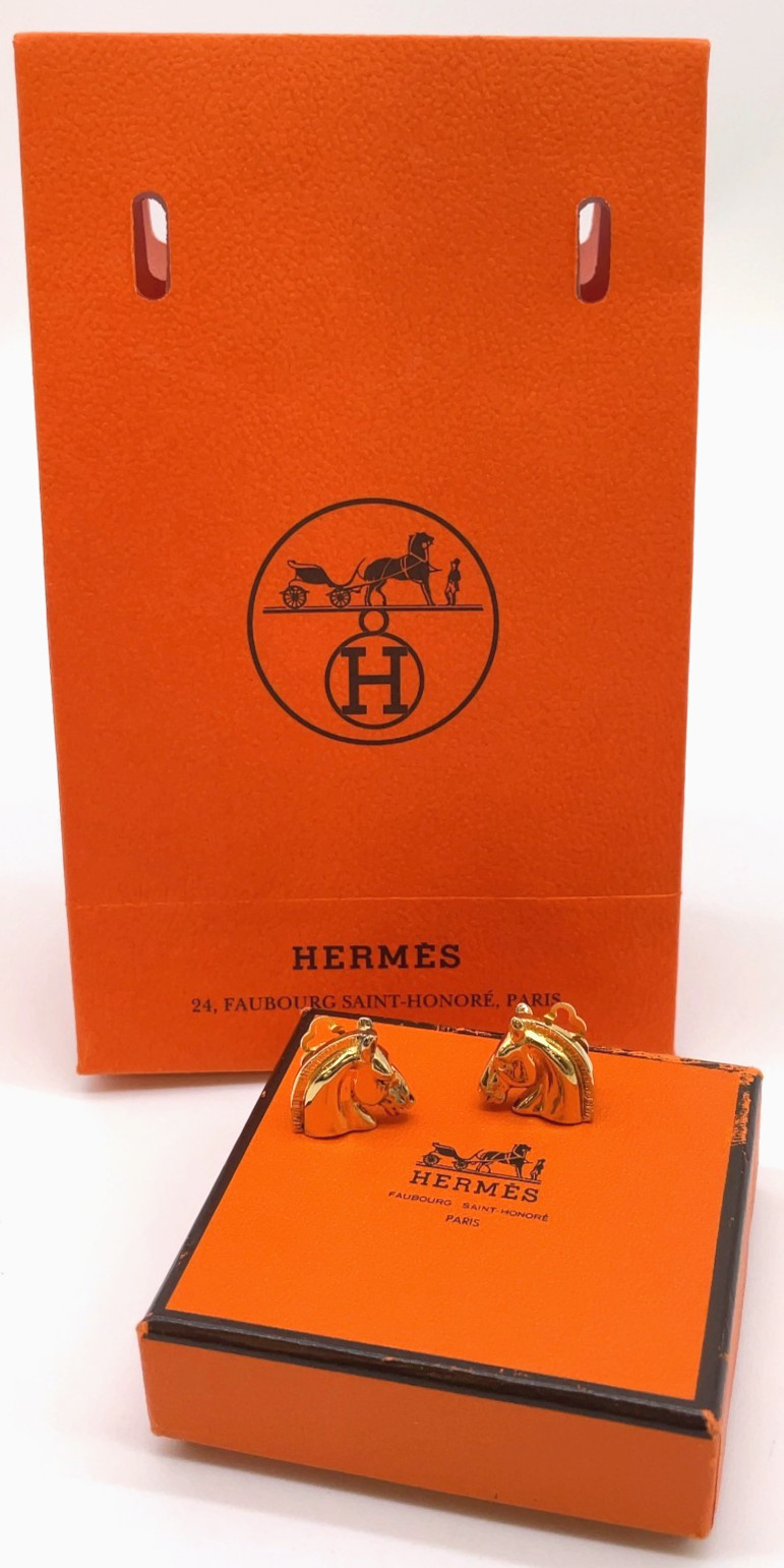 Authentic Hermès Vintage Cheval Horse Head Clip-On Earrings Wbox SK090048