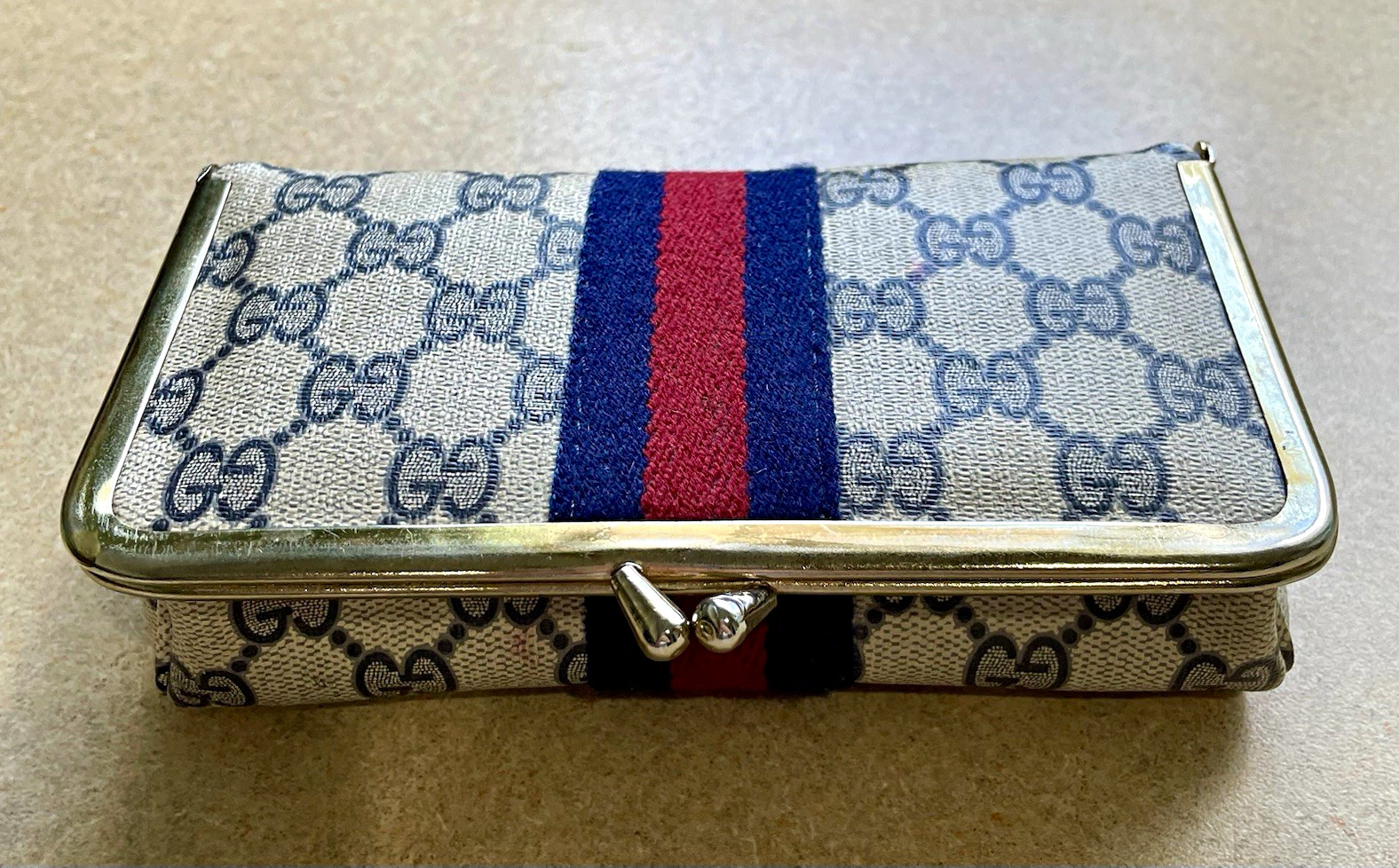 Gucci GG Monogram Beige Makeup Bag Red/Blue Stripe with Mirror. Vintage