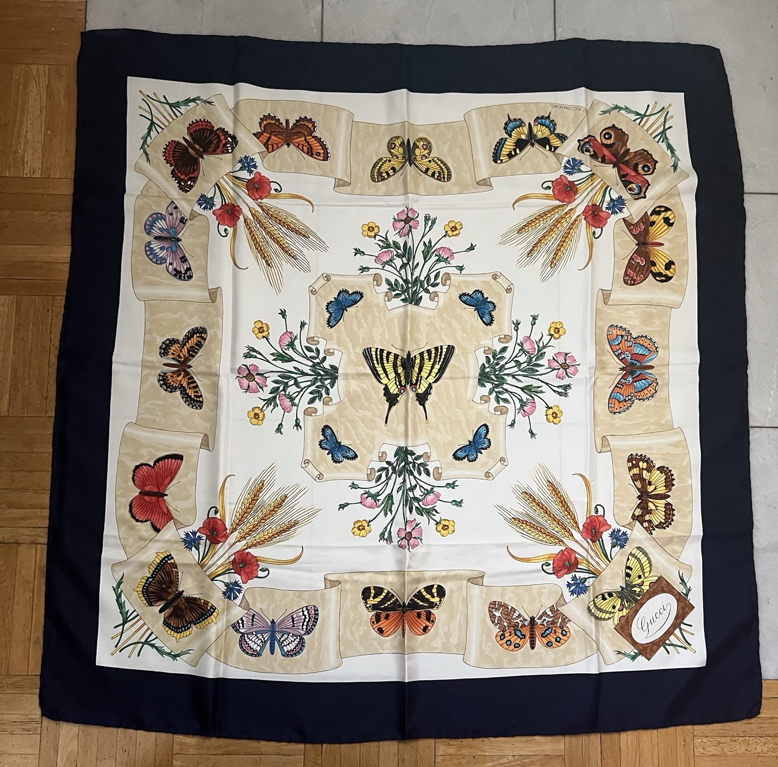 Vintage GUCCI Silk Scarf 33in Butterfly Botanical Elegant Italy