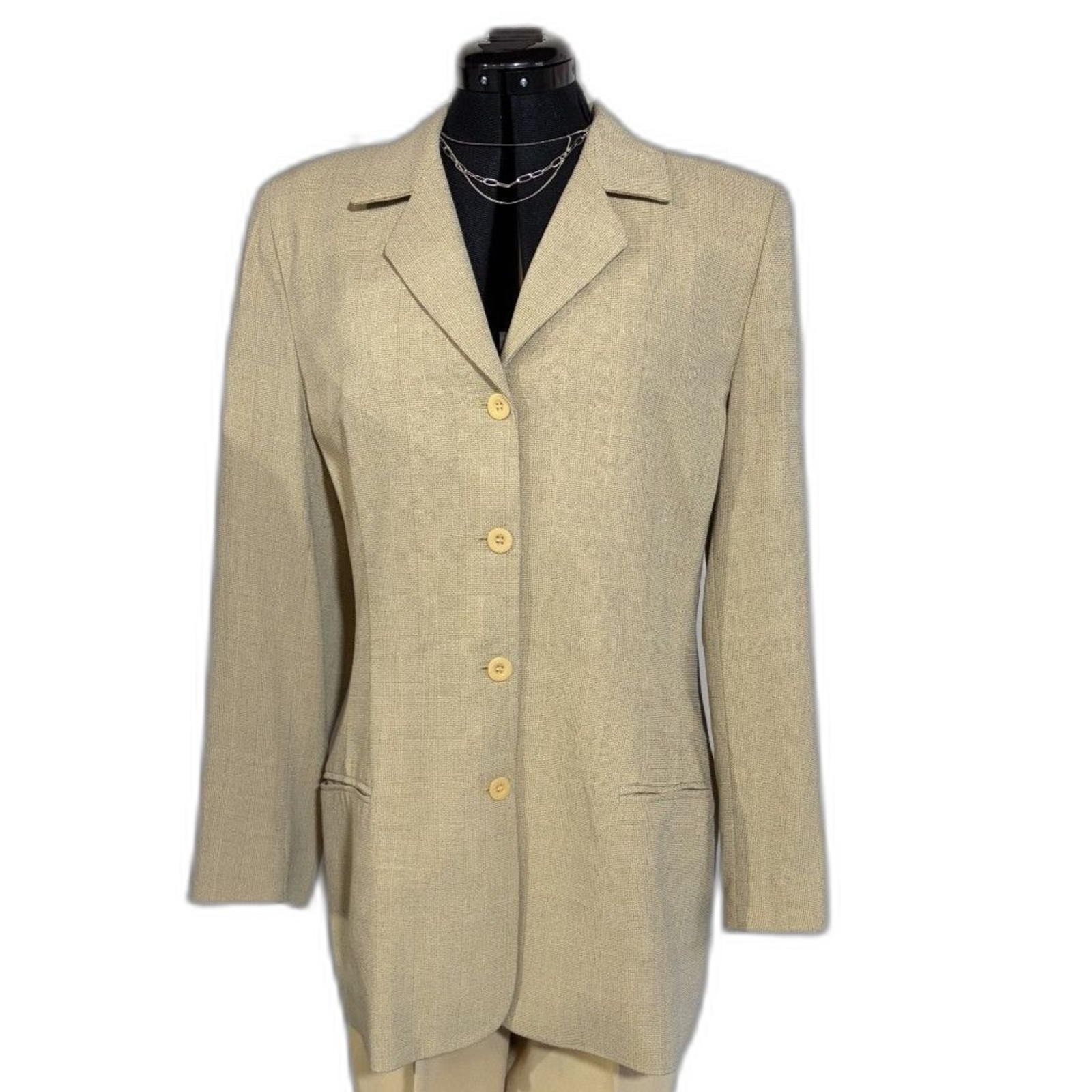 The Vintage Blazer Guide for Milan