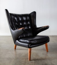 Original AP19 "Papa Bear"chair by Hans J. Wegner A.P. Stolen Leather oak teak