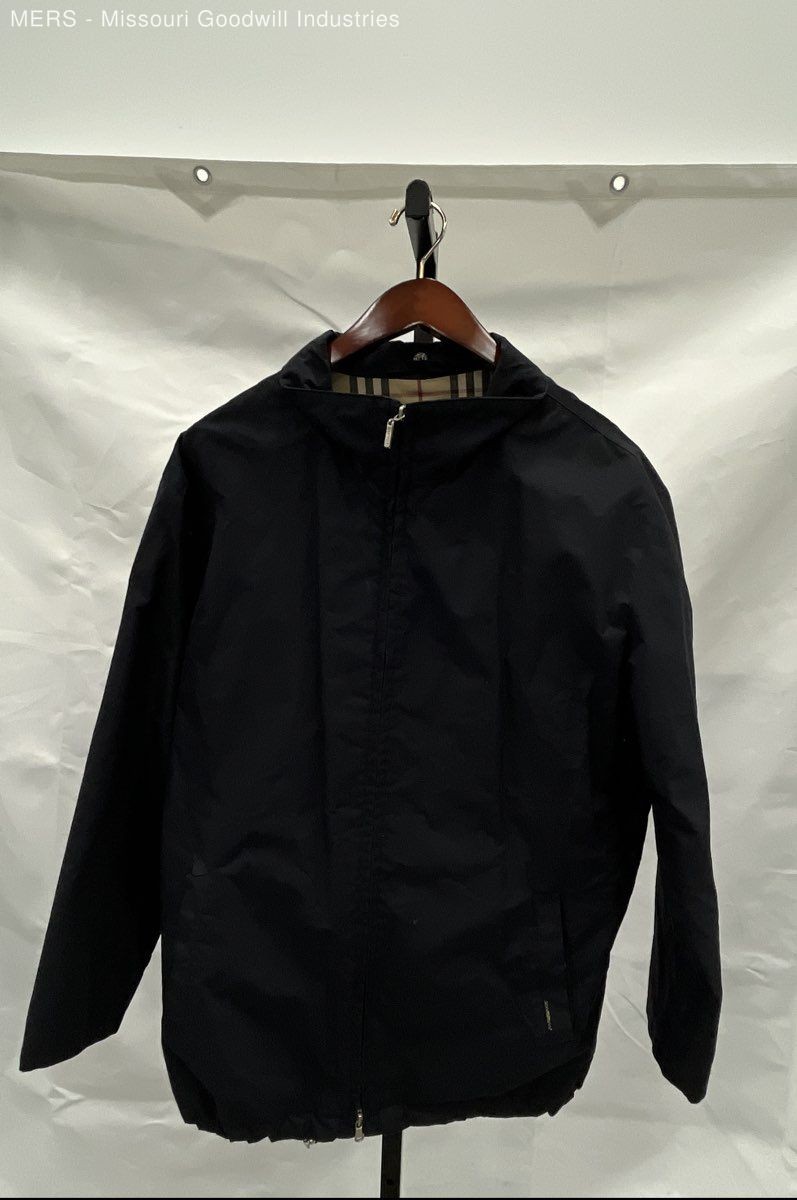 Burberry Men's Navy Vintage Jacket Nova Check Lining Made in USA Sz M COA