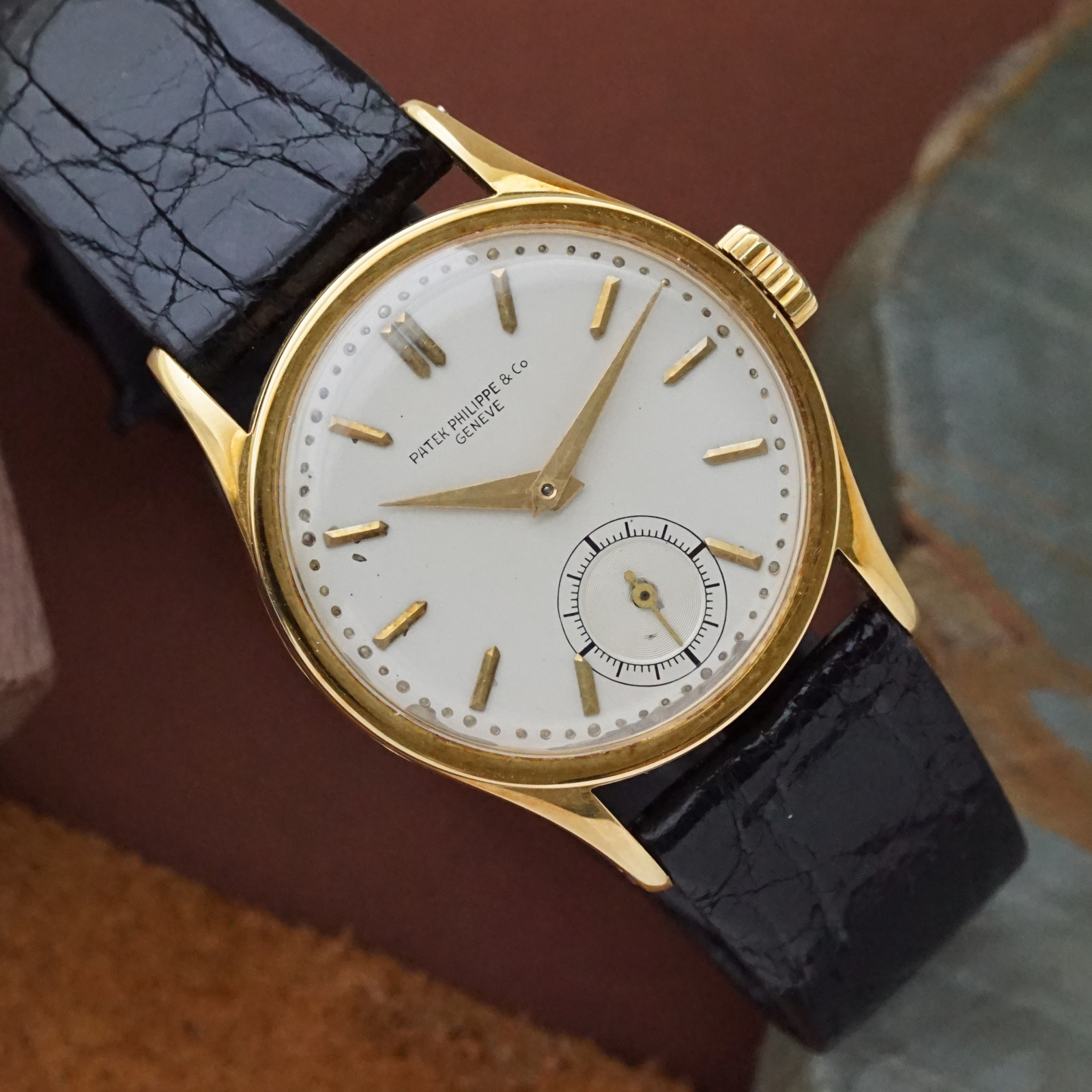 Vintage Patek Philippe Calatrava 18k Yellow Gold 1940s 31mm Manual Wind