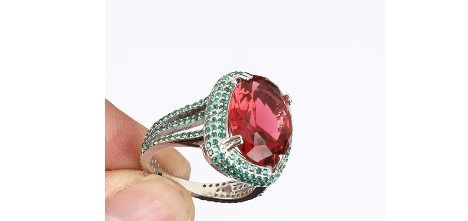 Vintage Sterling Silver Ring with simulated gem stones size 7 1/2