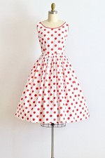 The Timeless Charm of the 1970s Prairie Dress