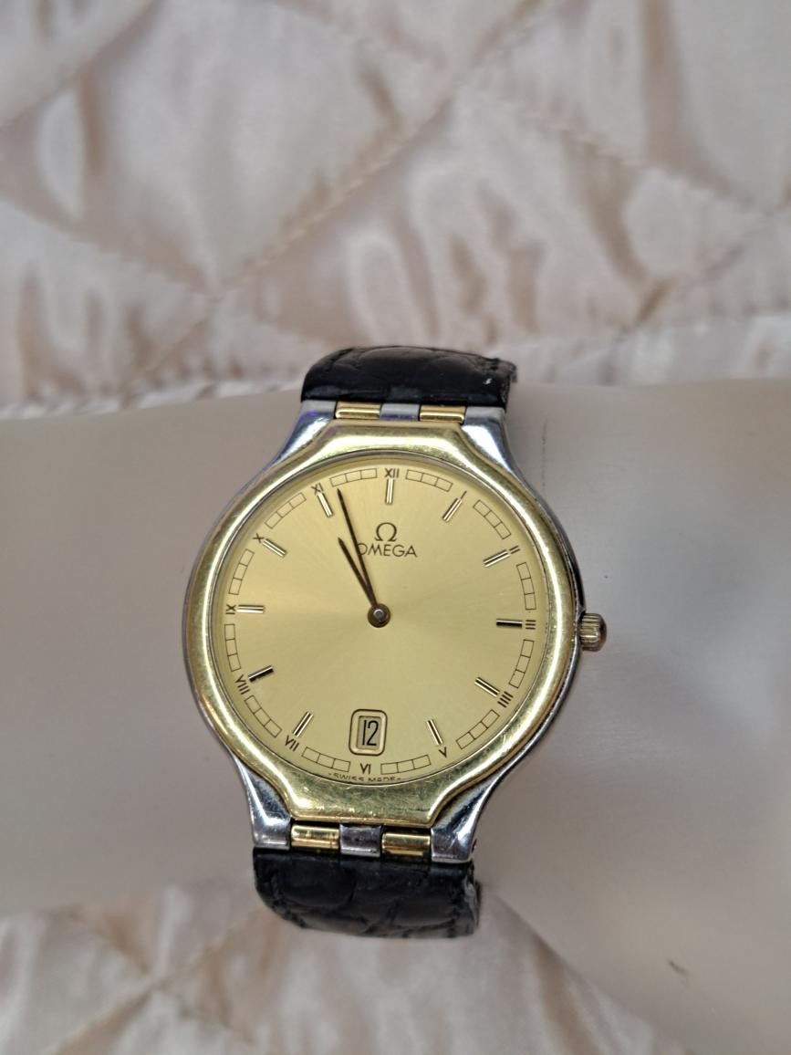 VINTAGE OMEGA DE VILLE  TWO TONE STAINLESS AND 18K YELLOW GOLD WATCH (TC4038028)