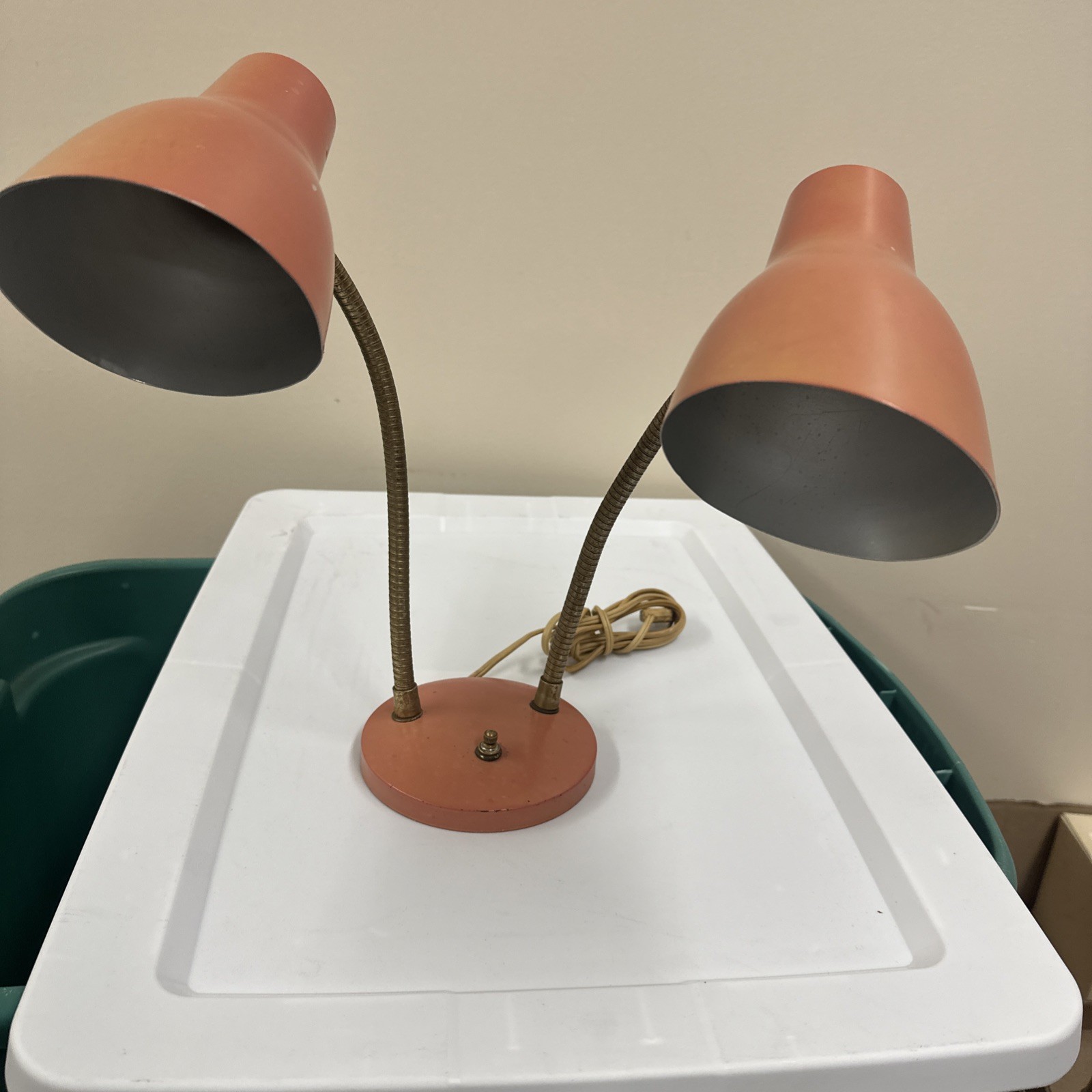 Vintage Mid Century Modern Dual Gooseneck Desk Lamp Beige Adjustable MCM WORKING