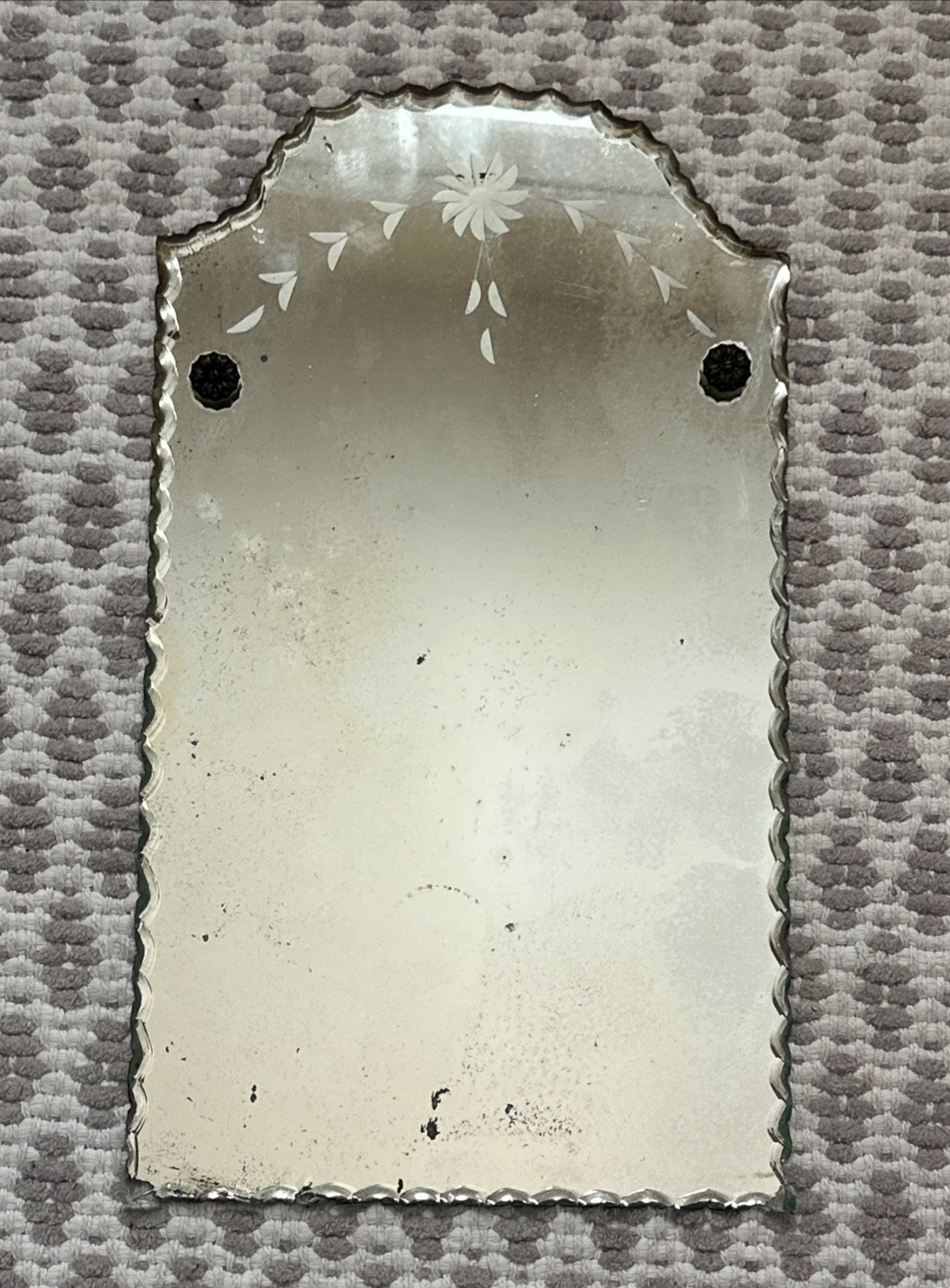 Antique Frameless Scalloped Edge Etched Wall Mirror 1920s Art Deco 16”x9”