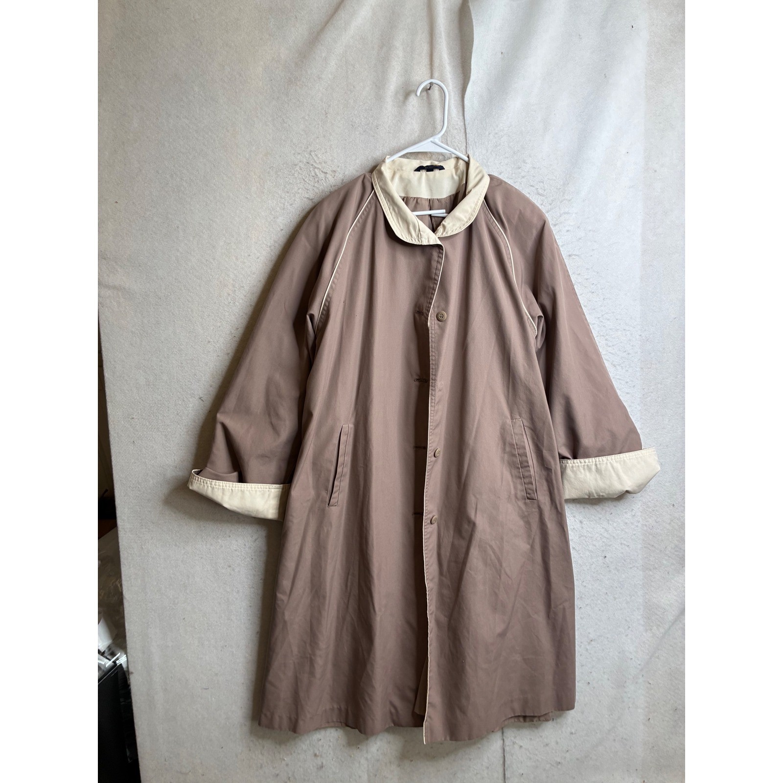 Vintage Brown Trench Coat Cream Trim Raglan Sleeve Button Front Size 16.5 Korea