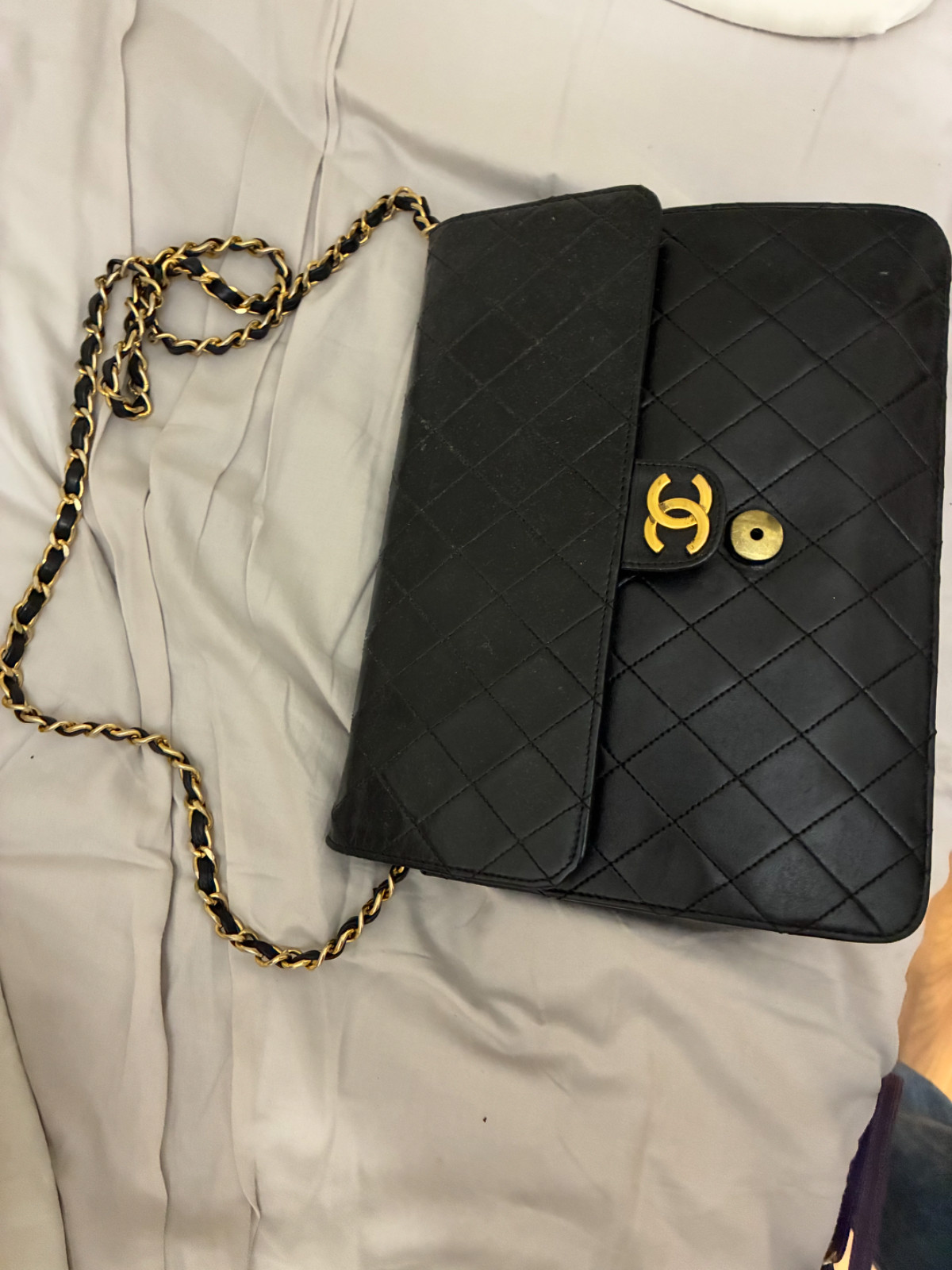 chanel vintage quilted single flap push in lock handbag