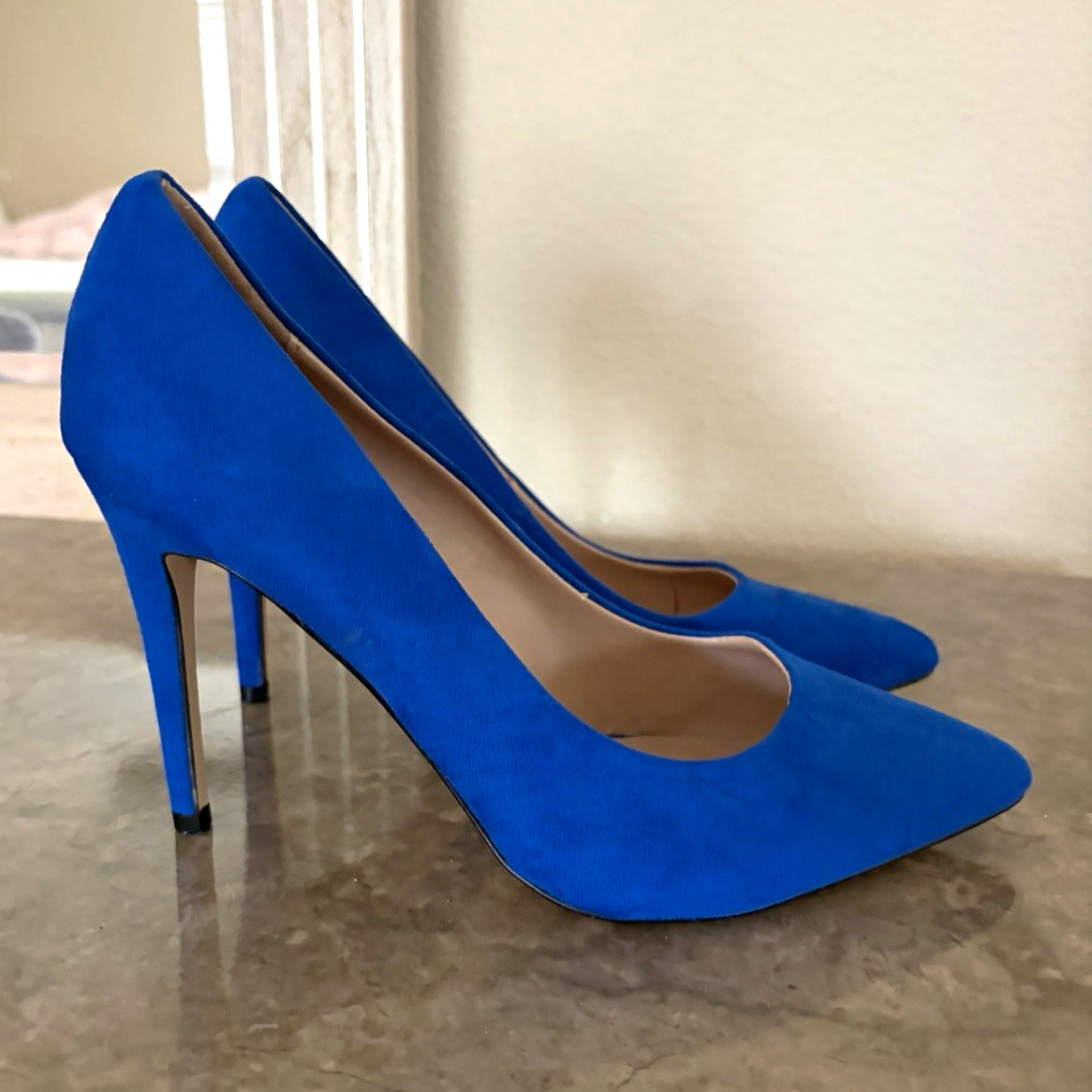 Why Old Heels Walk Better in Tokyo