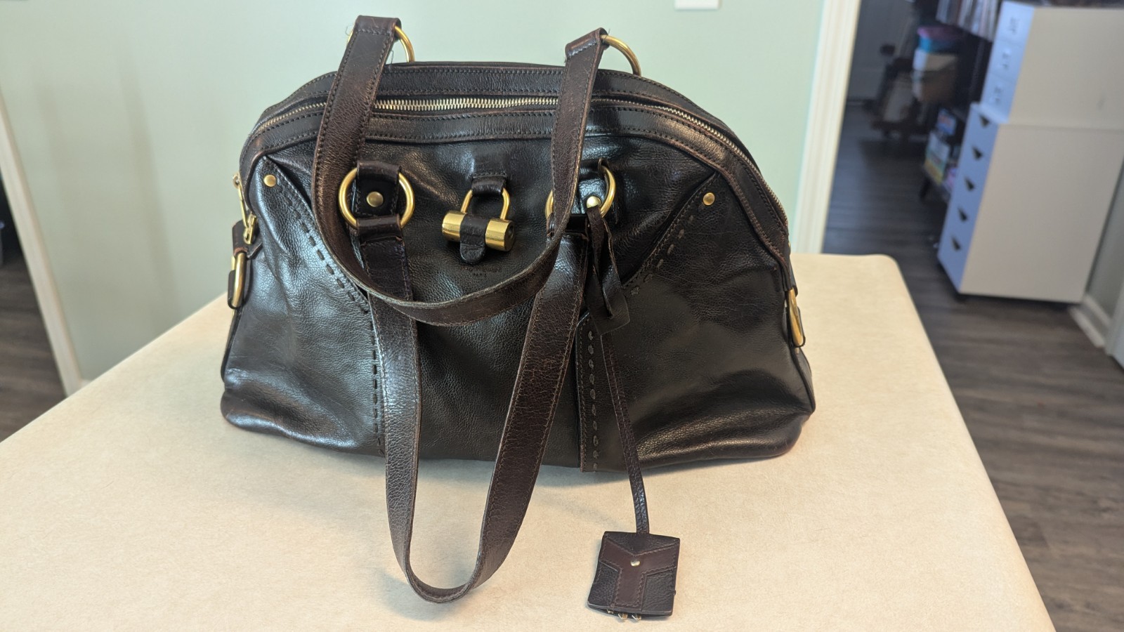 Yves Saint Laurent Large Muse Bag in dark brown with gold-tone hardware