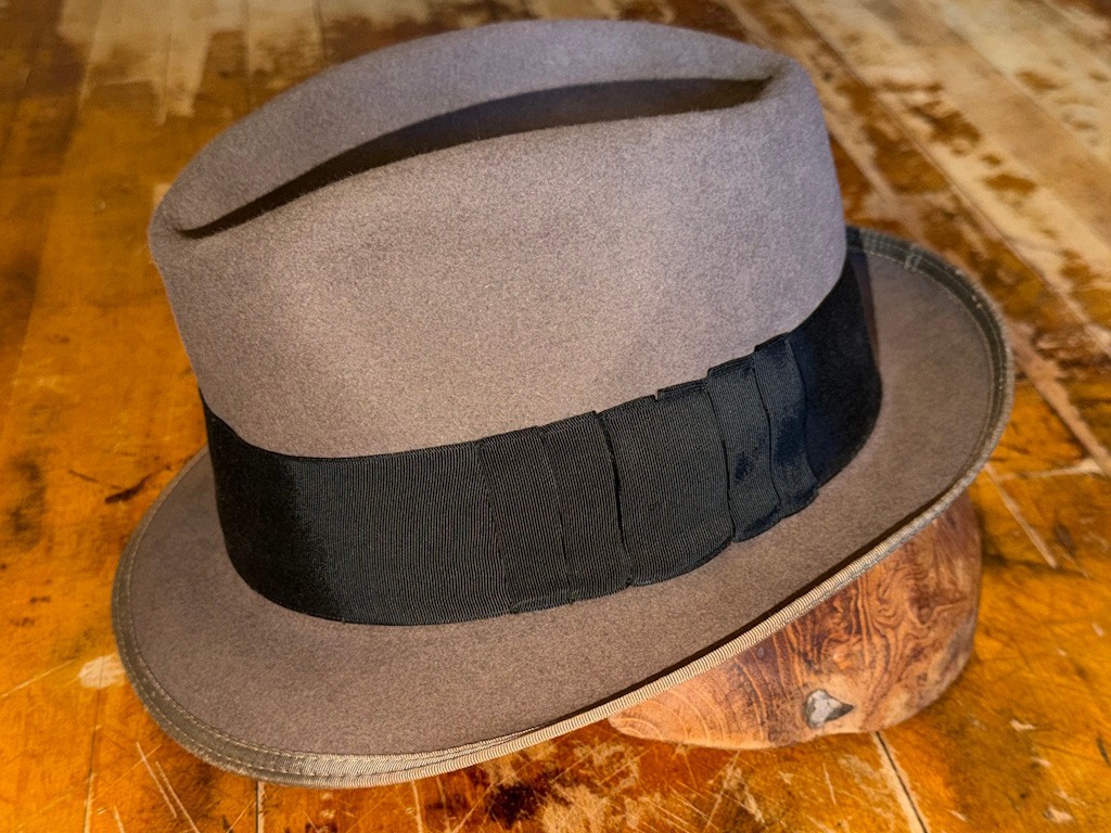 Vintage Stephen L. Stetson “Manhattan” Fedora 7 3/8 Shark Gill Ribbon 1963