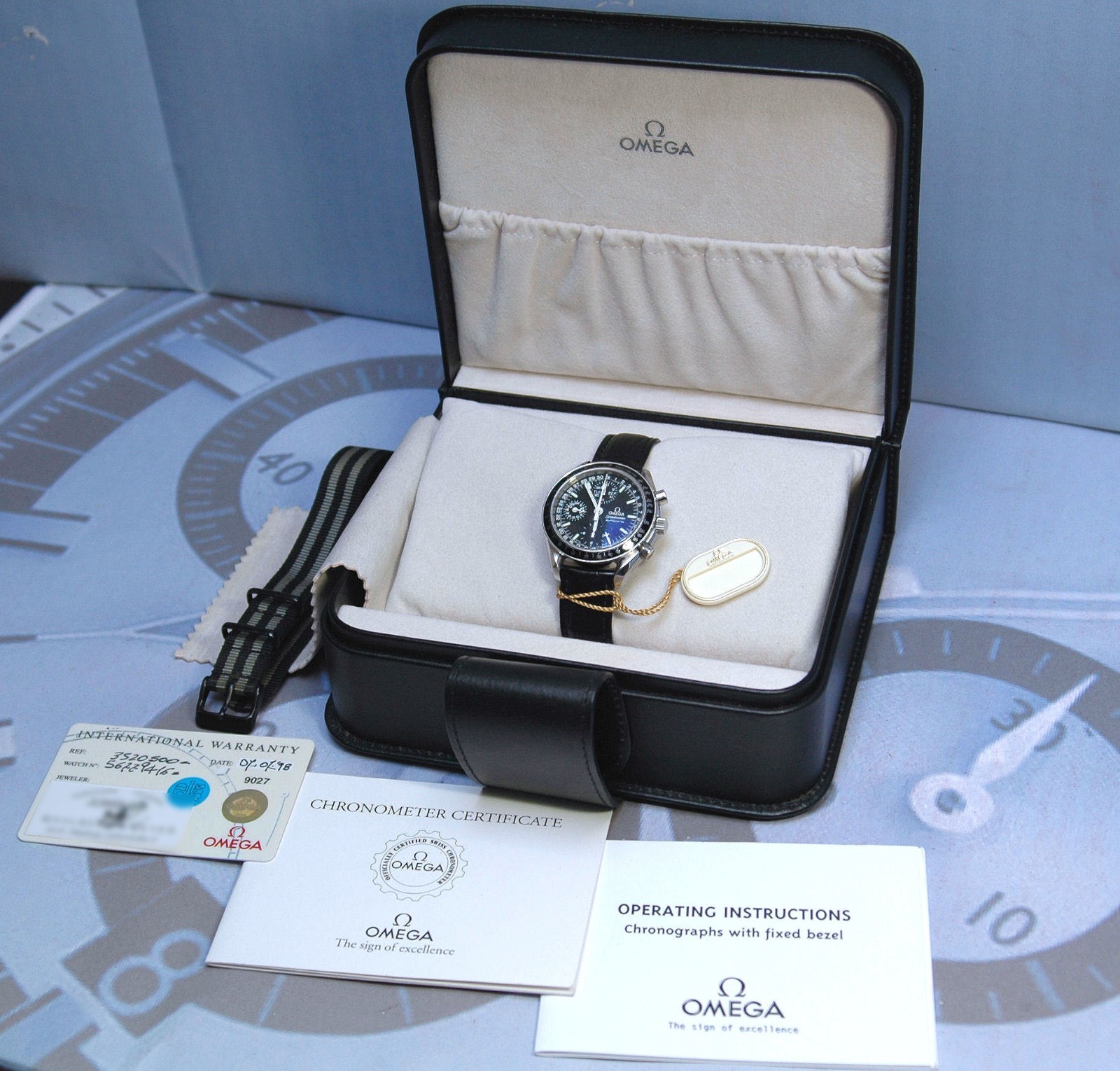 Omega Speedmaster DAY DATE Triple Date Vintage 3520.50 Automatic MK40 - Full Set