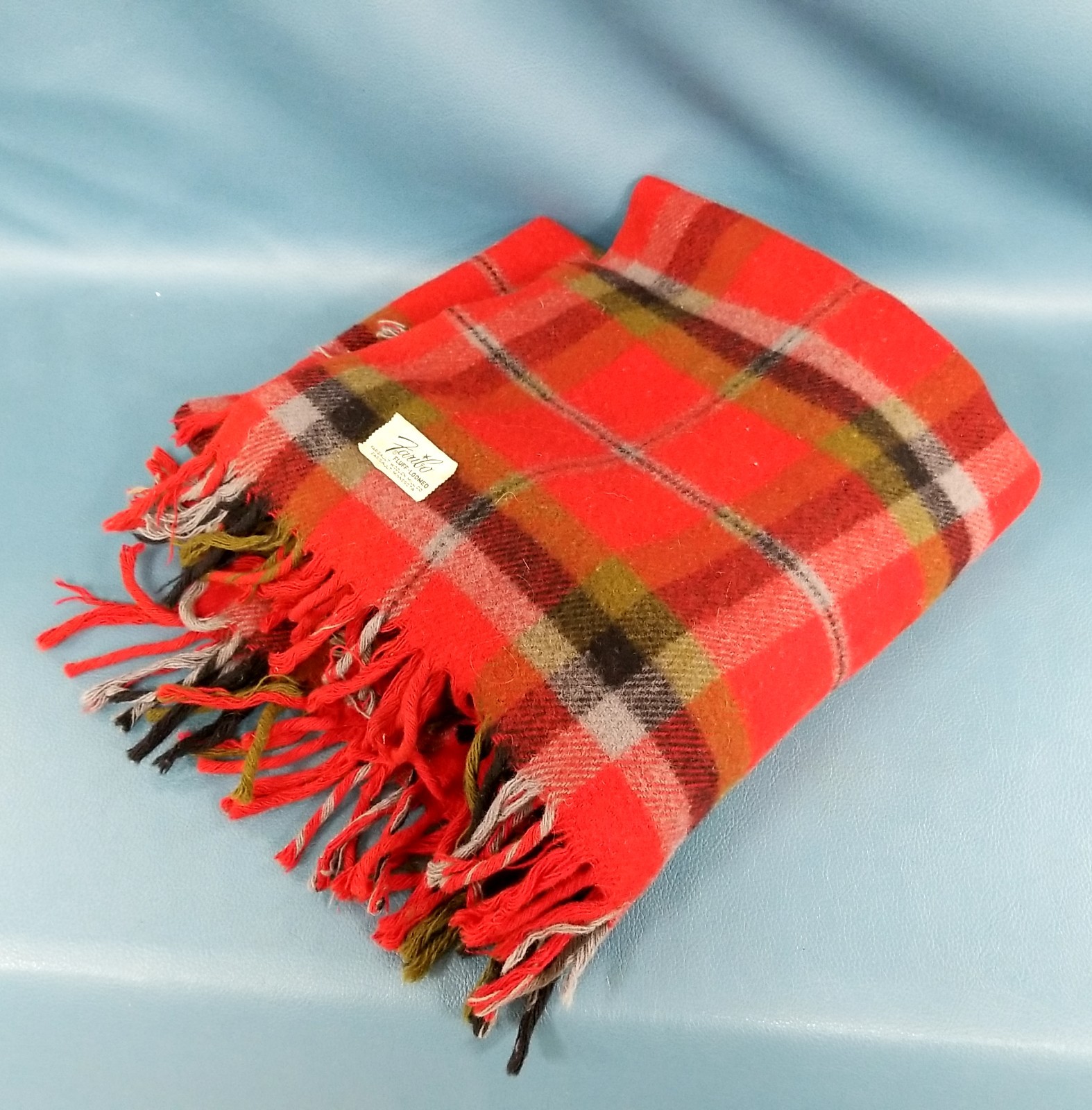 Vintage Faribo Fluff-Loomed Red Plaid Wool Throw Blanket w/Fringe