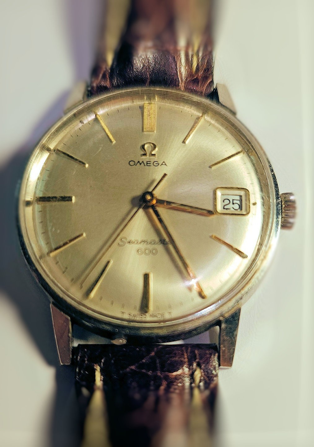 Vintage OMEGA SEAMASTER 600 with date