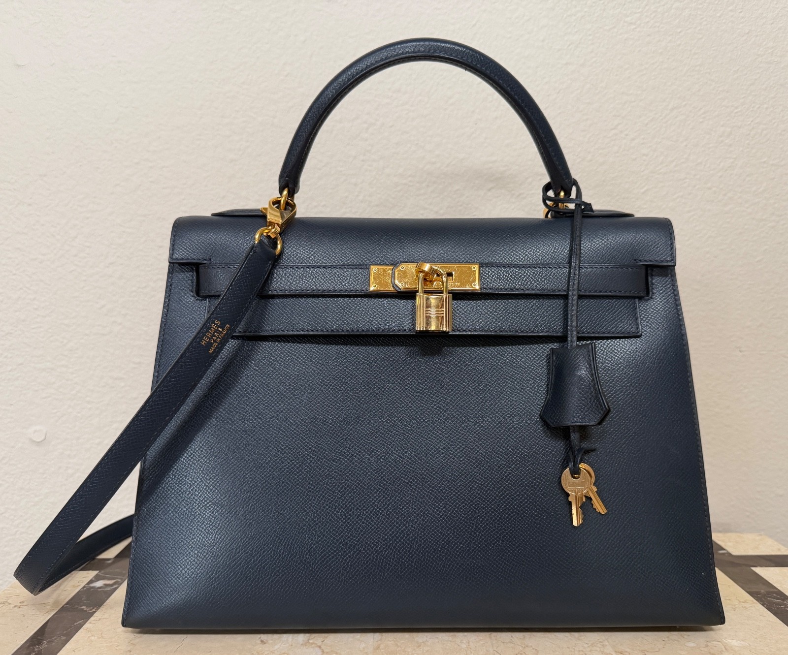Authentic Vintage Hermès Kelly 32 Sellier (1997)