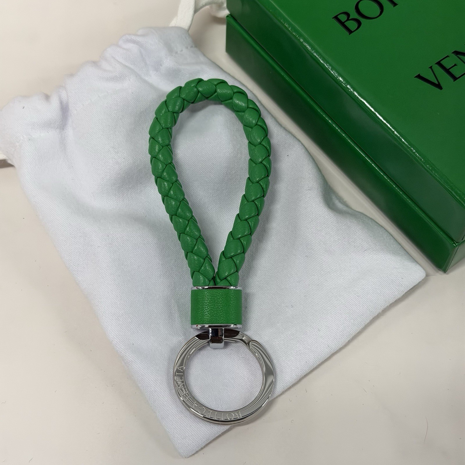 BOTTEGA VENETA Intrecciato Key Ring Leather Green Keychain Accessory  VMAY1 3139