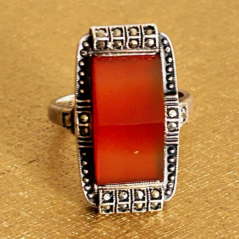 Silver Tone Red Carnelian Rectangular Cocktail Ring Size 5, 1 Gemstone