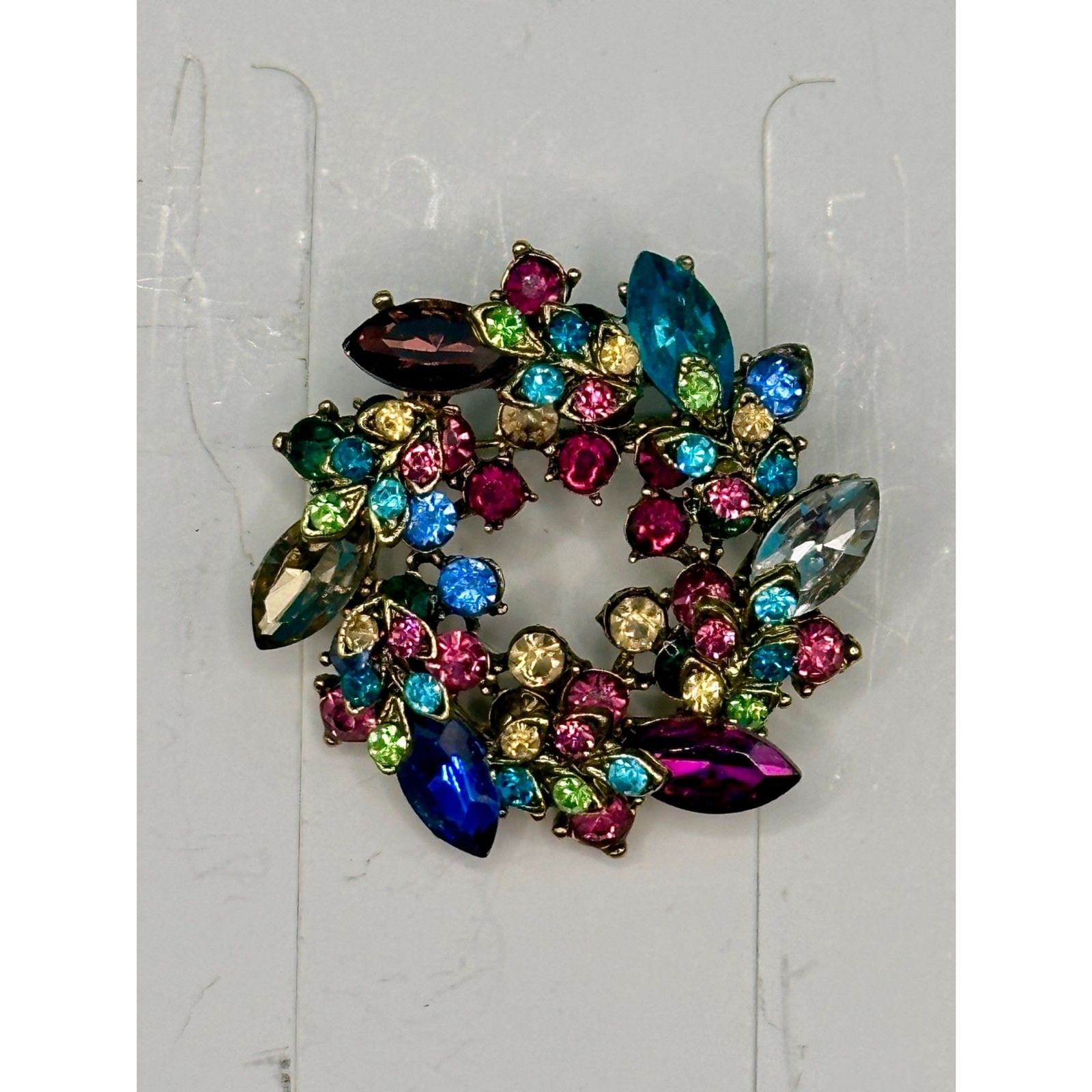 Vintage Style Colorful Rhinestone Floral Wreath Brooch Pin