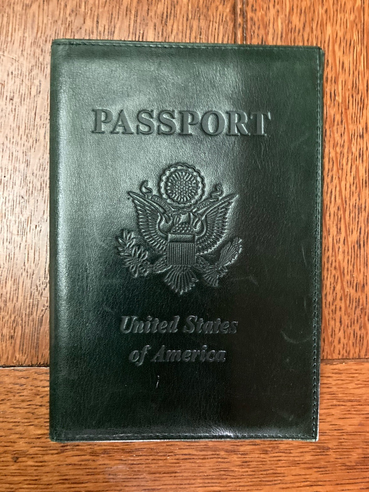 Nordstrom Vintage Leather PASSPORT Sleeve Holder Germany Hunter Green -NOT Rolex