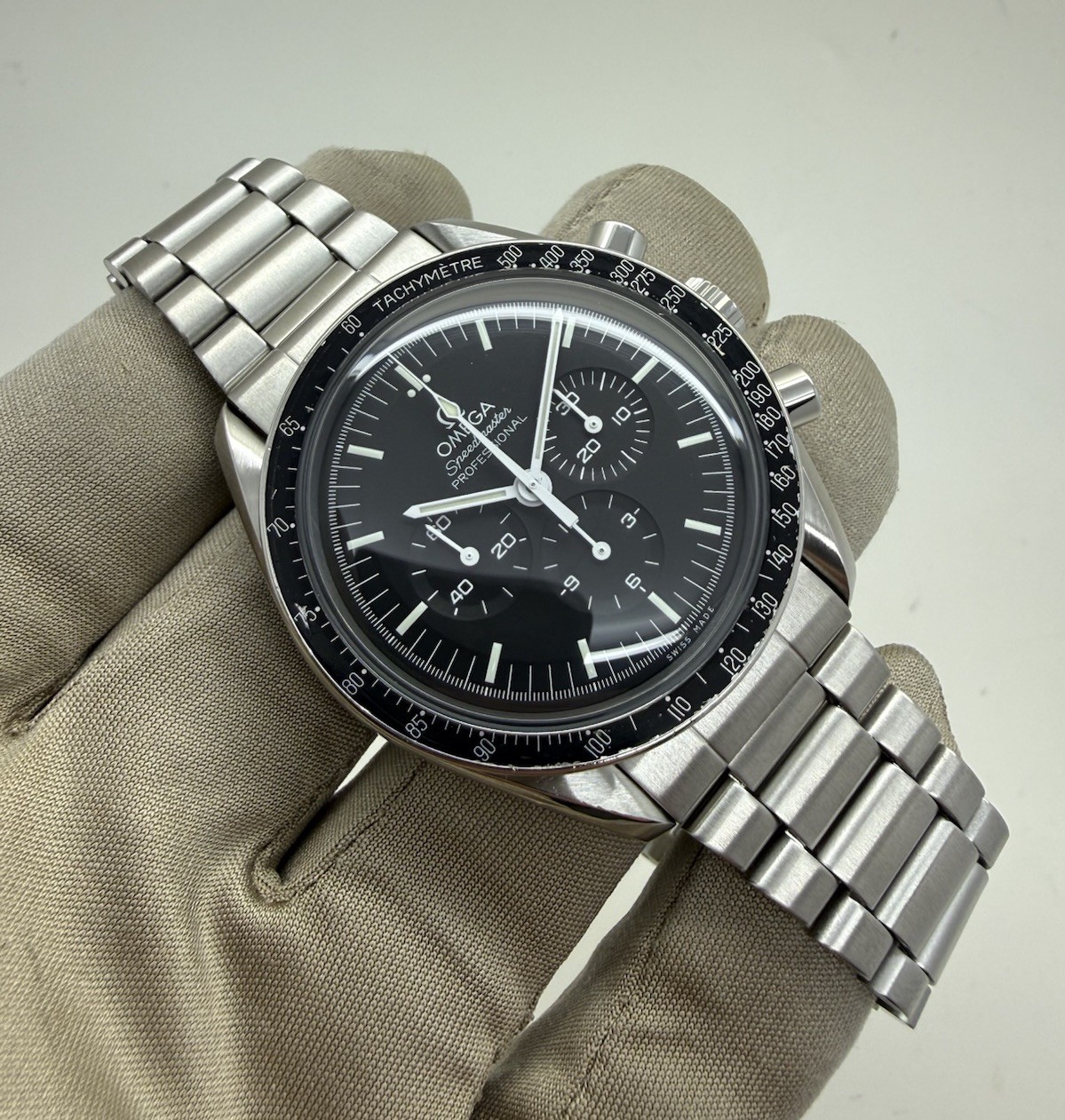 Omega Speedmaster Vintage Black Dial 42mm Steel Manual Wind Watch 145.022-69ST