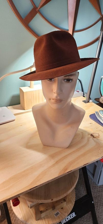 Vintage 1940s Disney Fedora size 7 3/8.