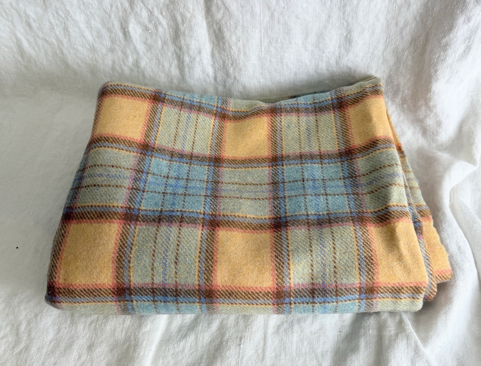 Vintage pink lt blue pastel plaid wool throw blanket 60x80