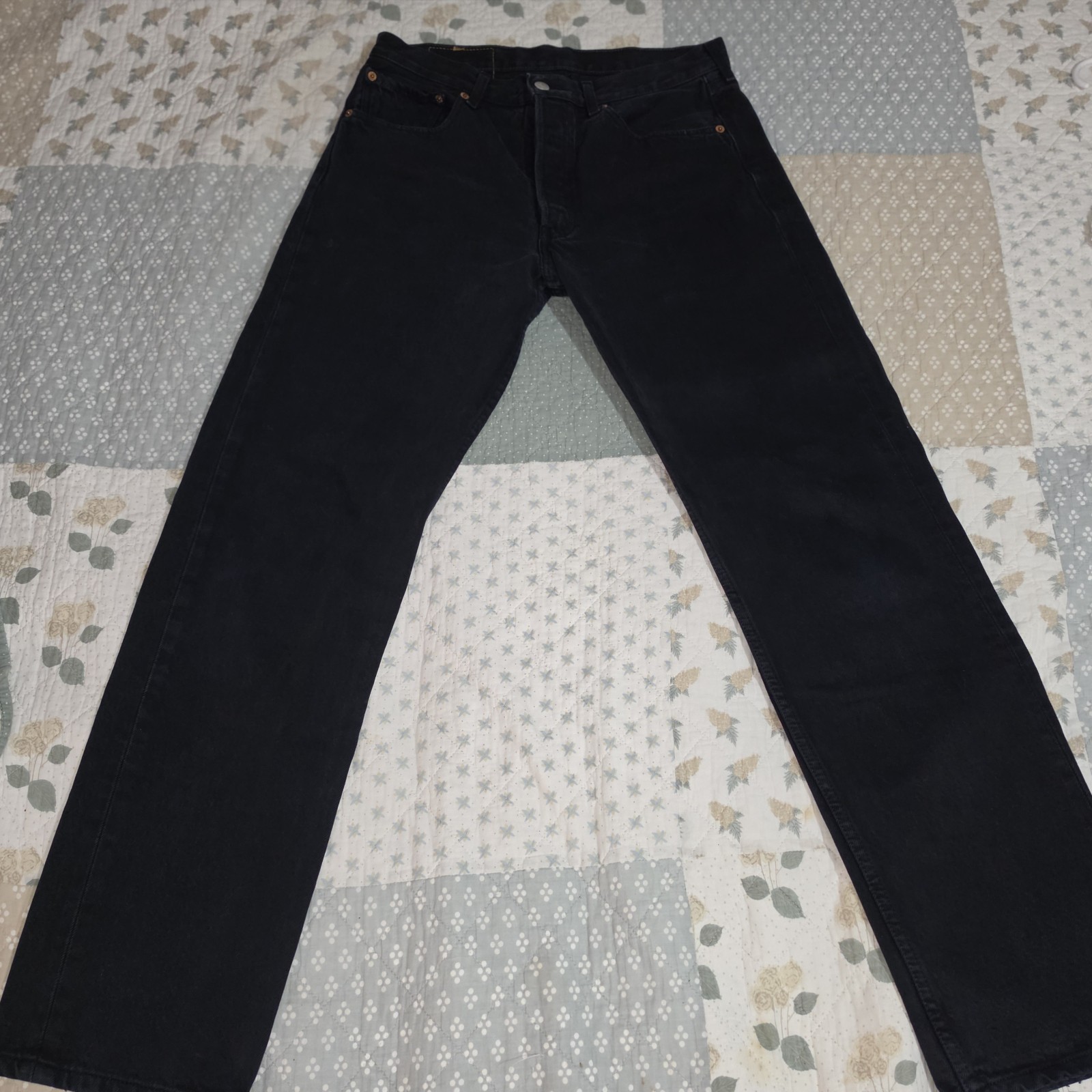 Vintage 2000 Euro Levi's 501 Black Button Fly Jeans 32x32 Made in Turkey Y2K